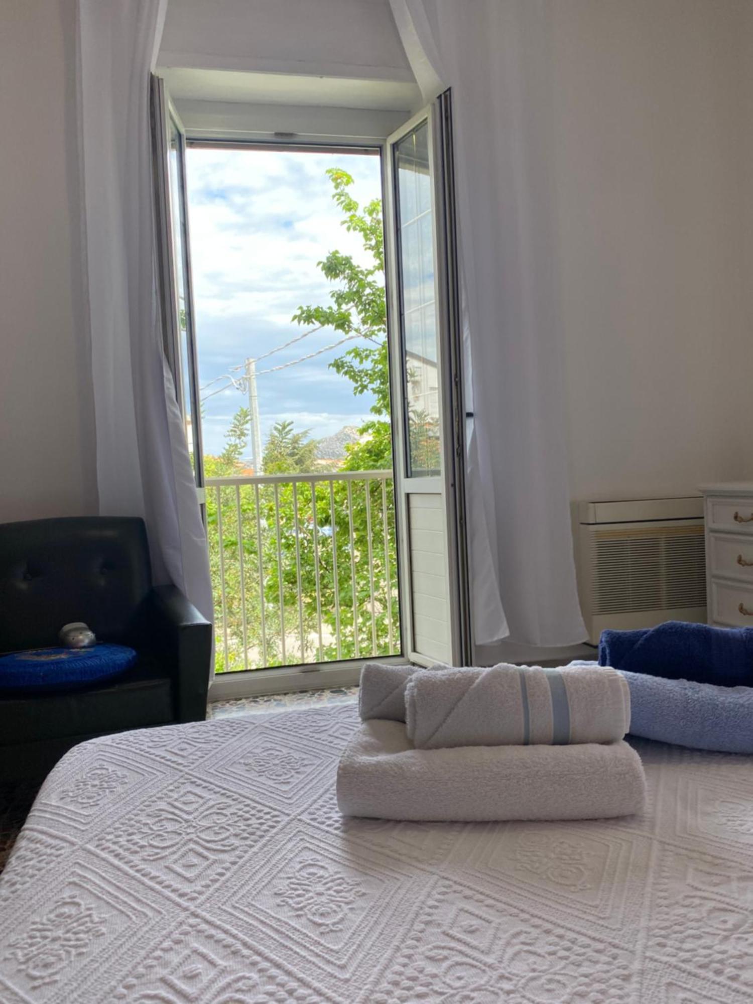 Montes Apartment Dorgali Ngoại thất bức ảnh